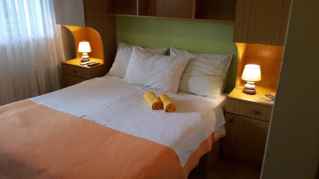 Apartment Nima Orebić Zewnętrze zdjęcie